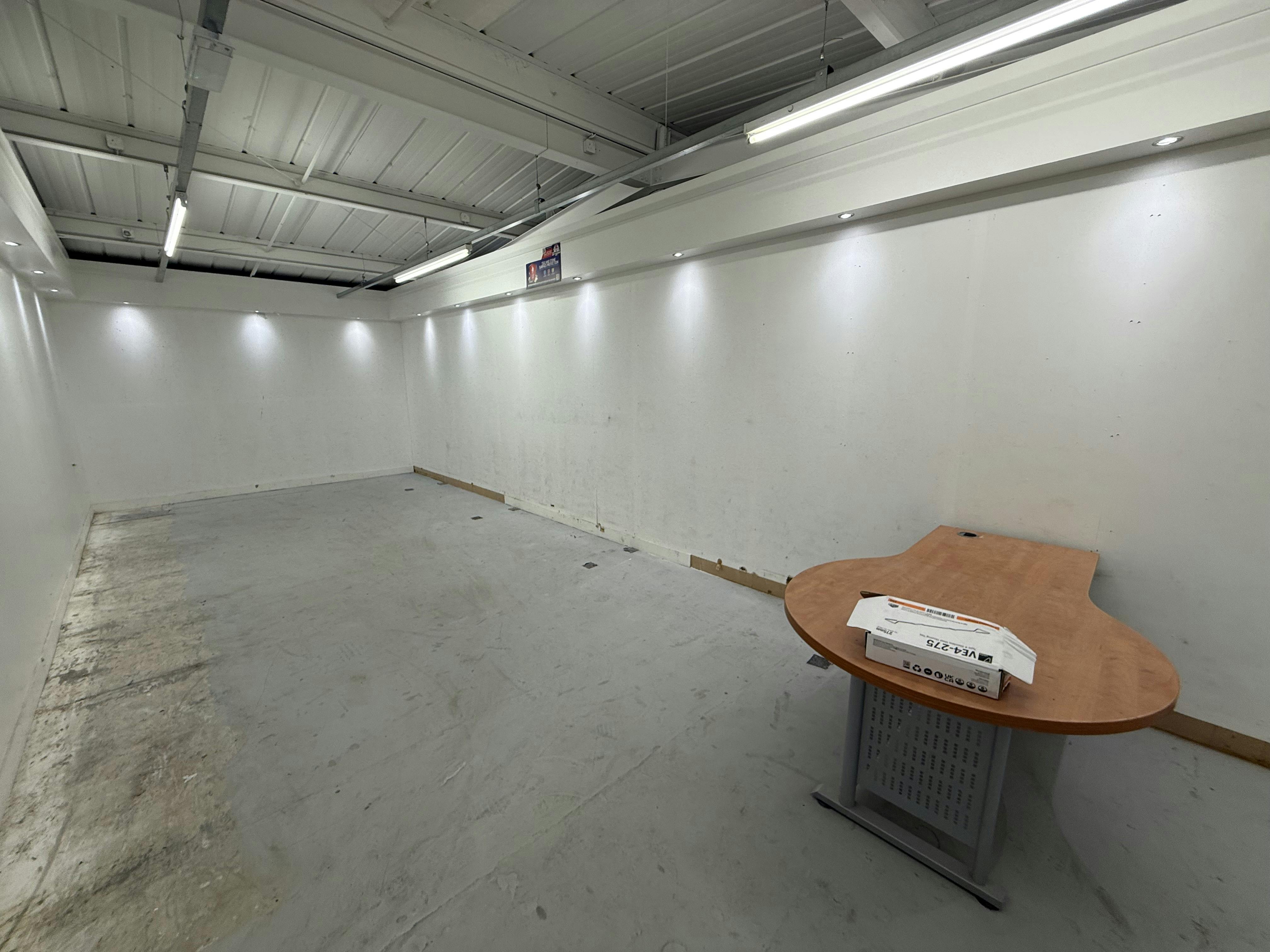 Durham House, Dragonville Retail Park, Durham, Retail / Other To Let - IMG_3858.jpeg