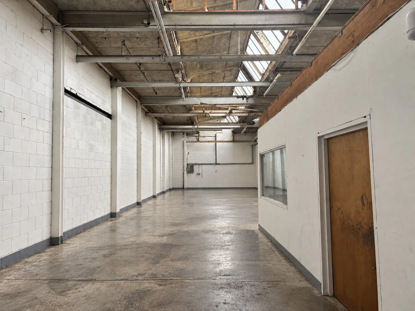3 Oakwood Industrial Estate, Harlow, Industrial To Let - Industrial Warehouse Interior.jpg