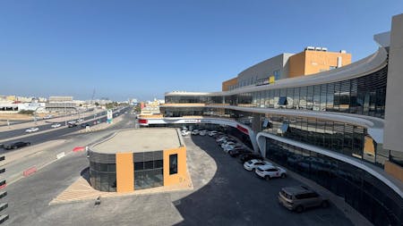 Prime Retail Spaces, Al Ghubrah Street, Muscat, Retail To Let - Strip mall (27).jpeg