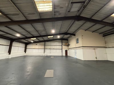 Unit 19, Tafarnaubach Industrial Estate, Tredegar, Industrial To Let - IMG_6883.jpeg