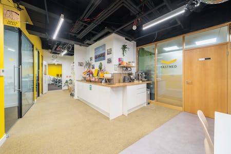 3 Bath Place, London, Office To Let - 1312191176859c9a5bec99.jpg