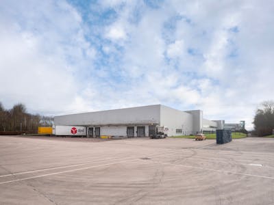 Inchinnan Gate, Renfrew, Inchinnan, Industrial/Logistics To Let / For Sale - External yard 3.jpg