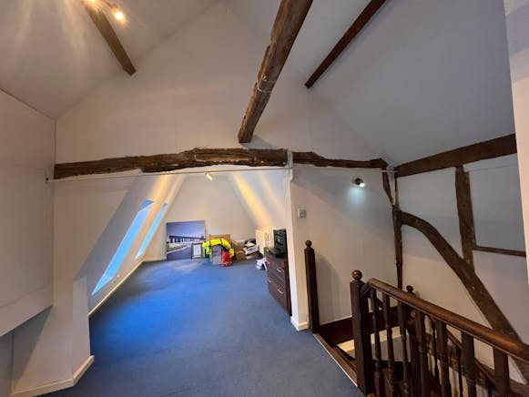 5 Buttermarket, Thame, Offices To Let - WhatsApp Image 20251027 at 165303_b2ea515f.jpg