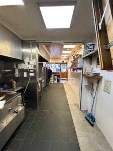 51 Sinclair Street, Helensburgh, Retail Lease Assignment - 51 Sinclair St, helensbugh - 005.jpg