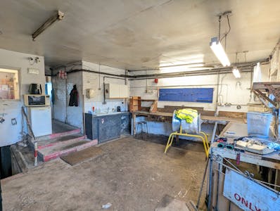 145 St. Albans Road, Watford, Retail To Let - PXL_20251211_111608921.jpg