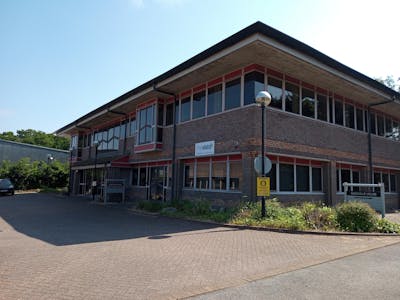 Unit 2a & 2b, Kingfisher House, Northwood Park, Gatwick Road, Crawley, Office To Let - IMG_20230608_103911_174.jpg