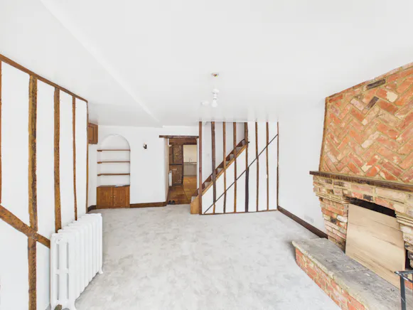 29 & 29a Upper High Street, Thame, Investment / Residential / Retail For Sale - CAM05222G0-PR0088-STILL009.jpg