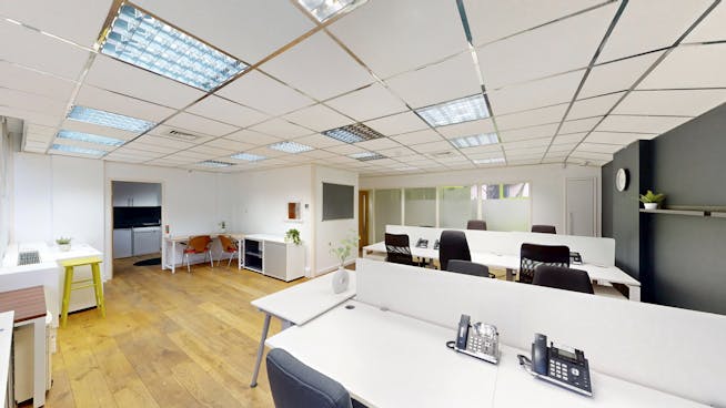 County House, London, Offices To Let - Country House - Photo 5.jpg