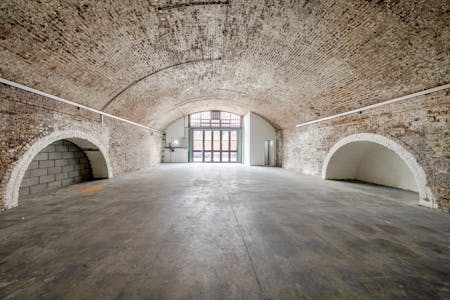 386 Railway Arches, London, Industrial To Let - 13769347693813a2e8890.jpg
