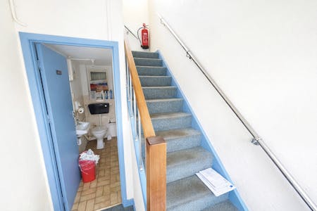 17 Trinity Street, Leamington Spa, Office / Retail For Sale - edited internal 6.png