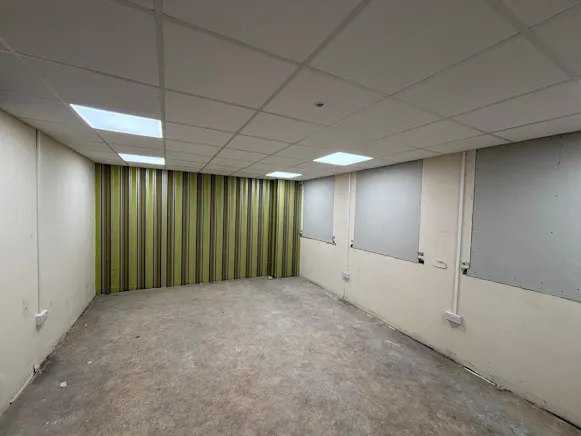 Unit A 54 Jessie Street, Glasgow, Industrial To Let - WhatsApp Image 2026-09-20 at 21.52.14.jpeg