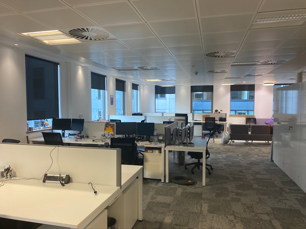 2 Bond Court, Leeds, Office Lease Assignment - processed9A0EEBAD8AC14E839B60DFBFD297A70CD79BCFBEA7944664B522362B3B5ECF3E.jpeg