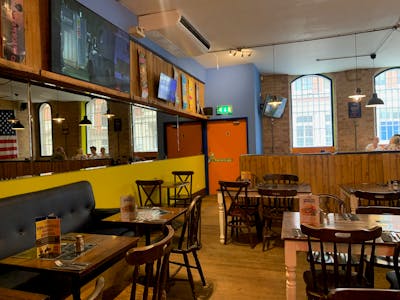 5 Broadway, Nottingham, Bar / Leisure / Restaurant To Let - IMG_9811.jpg