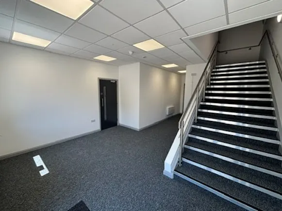 Unit 9, Hatch Industrial Park, Basingstoke, Industrial To Let - Picture1.jpg
