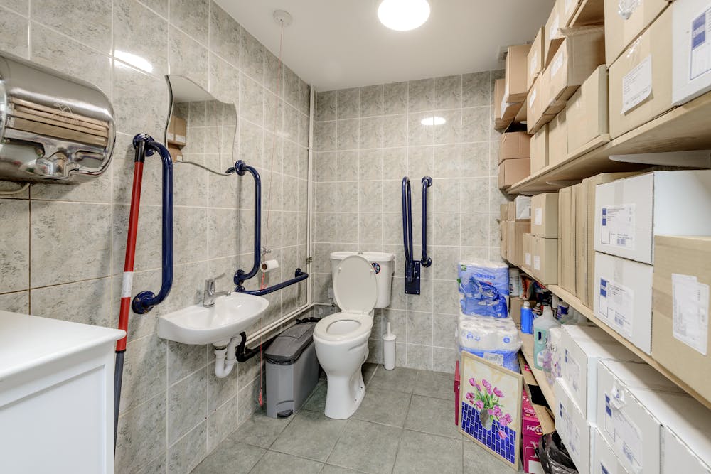 52 Wimbledon Hill Road - gf52 wimbledon hill rd4559.jpg