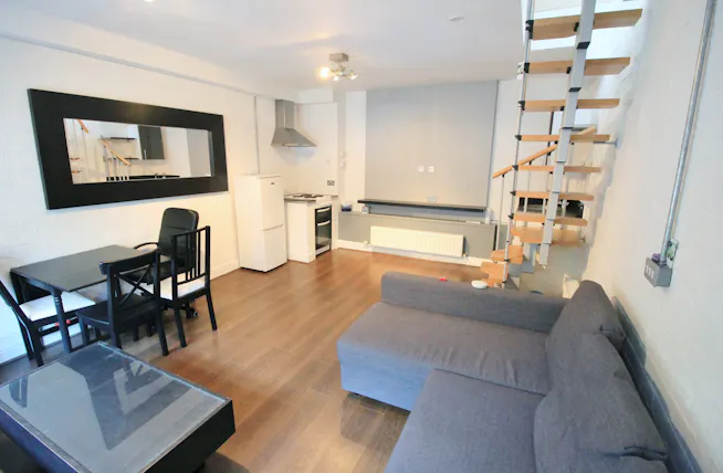 18A Accommodation Road, London, Investment For Sale - new pic.jpg