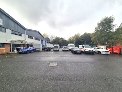 Unit D2, Meadowbank Business Park, Oldham, Industrial/Logistics To Let / For Sale - 20251020_113528.jpg