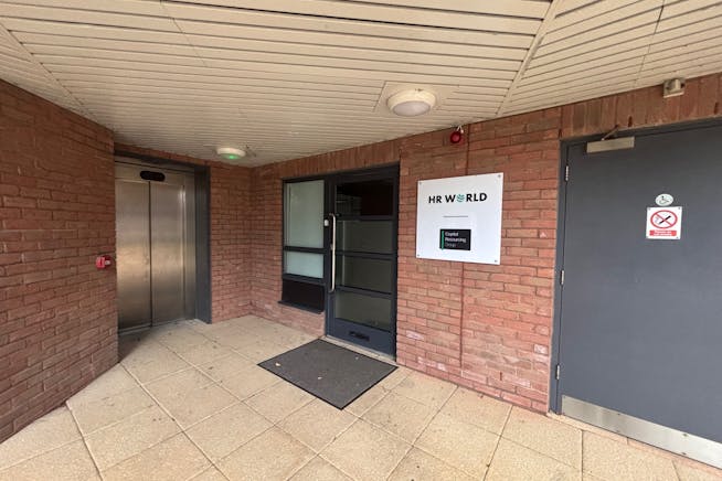 6 The Sanctuary, Ham Green, Office For Sale - IMG_9166.jpeg 6 The Sanctuary, Ham Green, Office For Sale - IMG_9166.jpeg