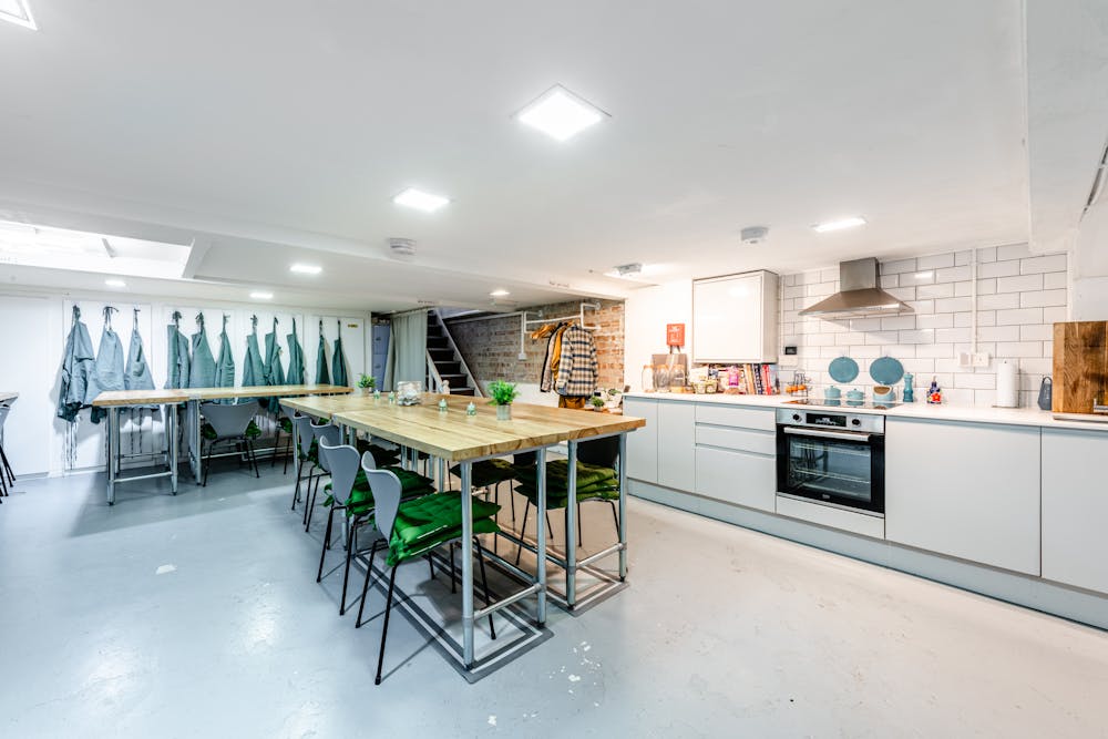 Ground Floor & Basement, 408 Hackney Road - Hackney Rd 408  14.jpg