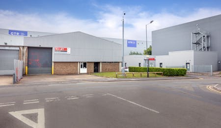 477 Malton Avenue, Slough, Industrial / Warehouse To Let - 477 Malton Avenue 1.jpg