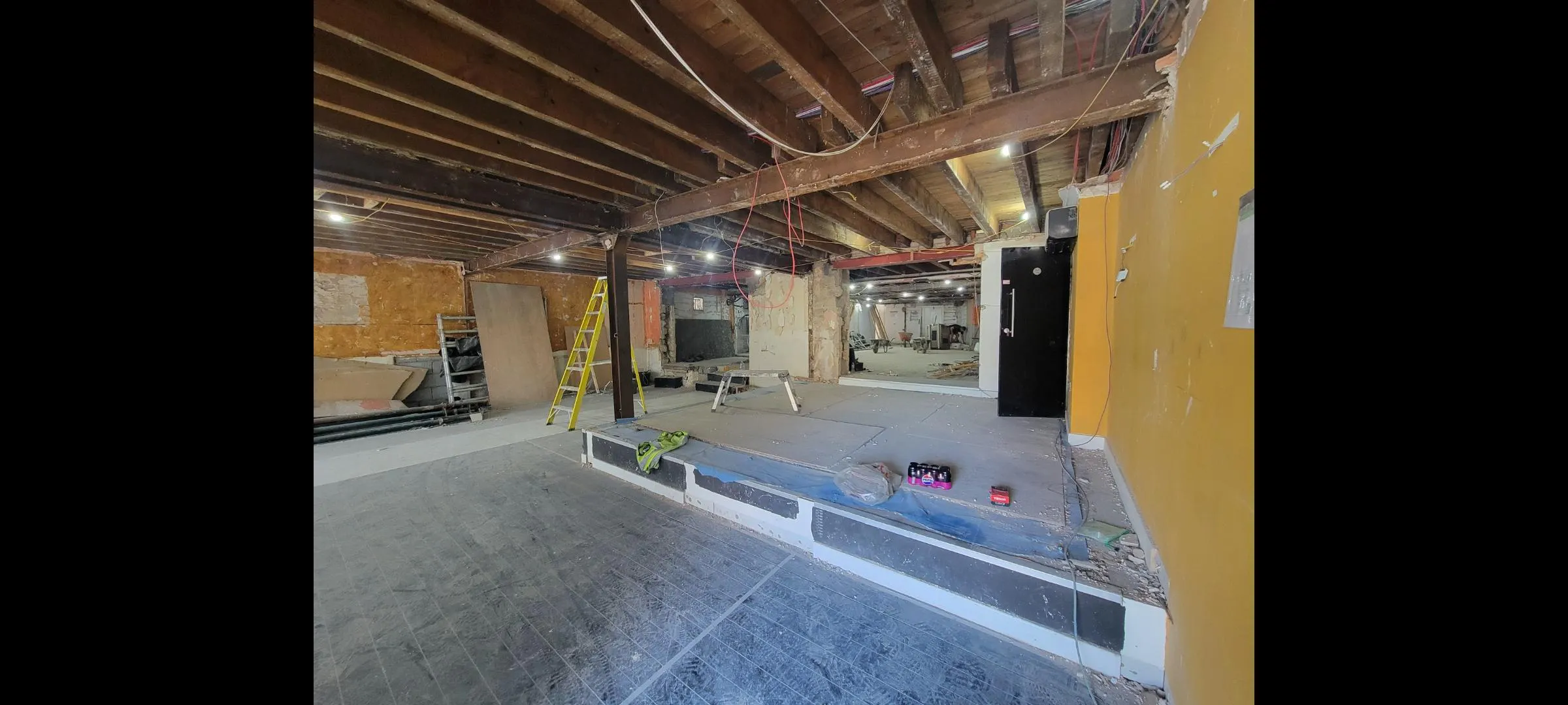 145 New Road Side, Leeds, Leisure / Retail To Let - 145 stripped.jpg