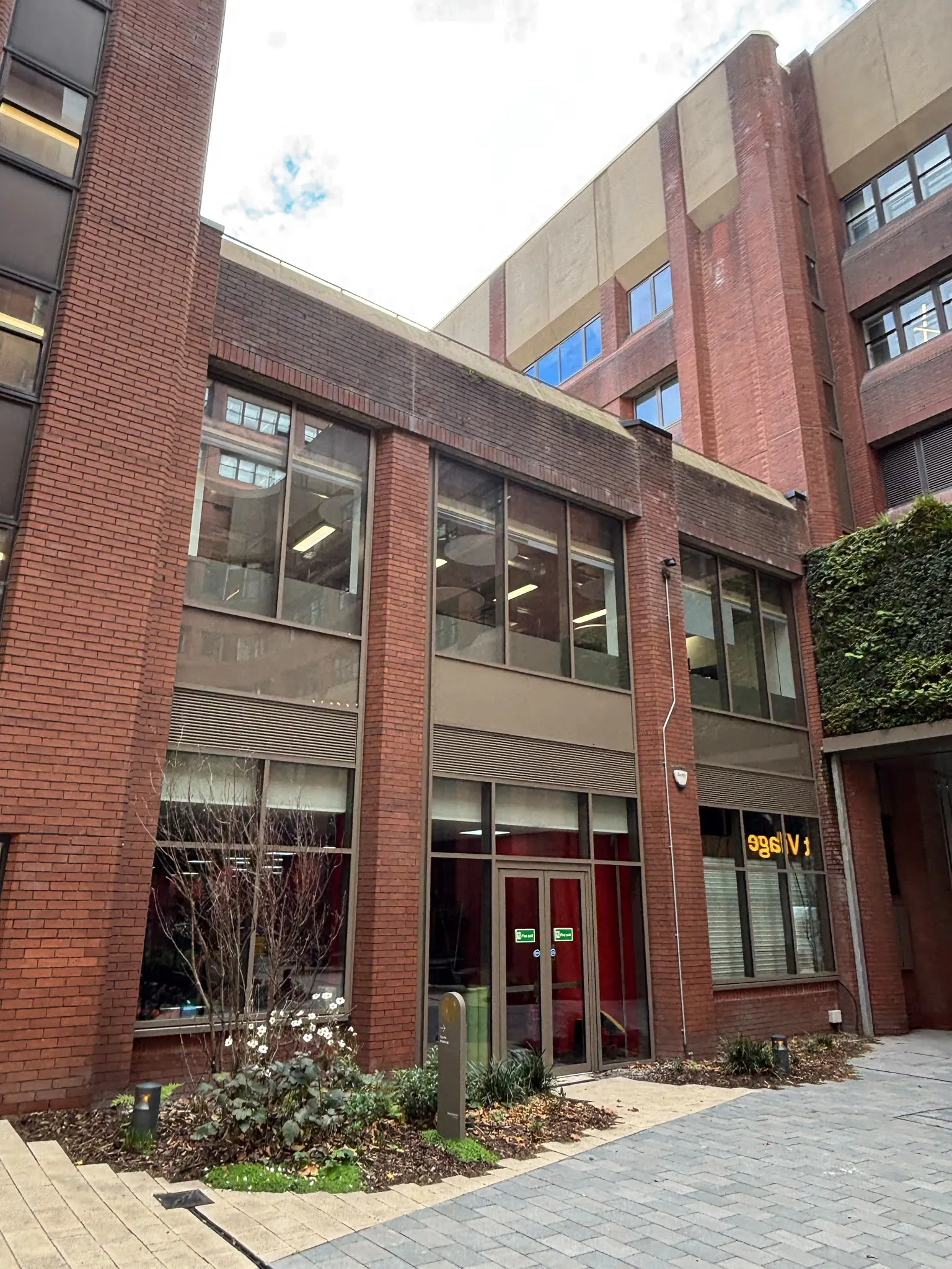 3 West Village, Wellington St, Leeds, Leisure / Retail To Let - GDTF3032.JPG