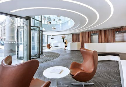 99 Gresham Street, London, Office To Let - 9cd4eb0fea1e64310ae9cd43e898e09399 Gresham Street Reception.jpg