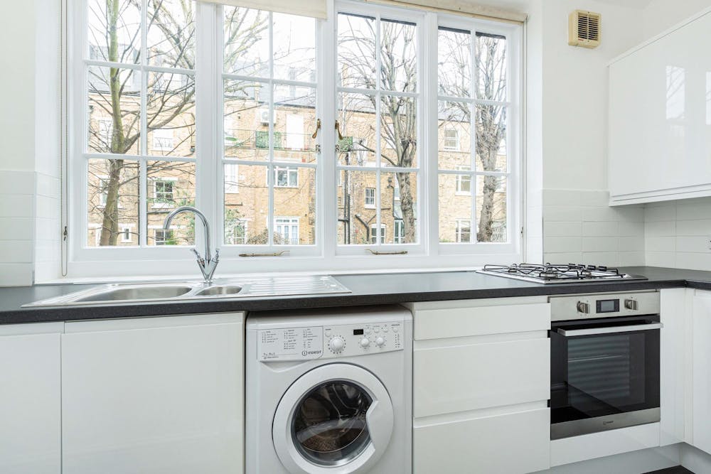 Girdlers Road - Kitchen