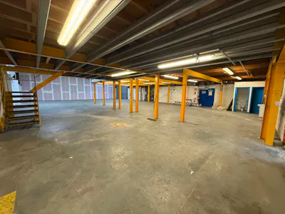 Unit 12, Sandhurst, Canvey Island, Industrial To Let - WhatsApp Image 2026-07-08 at 15.19.11 (1).jpeg