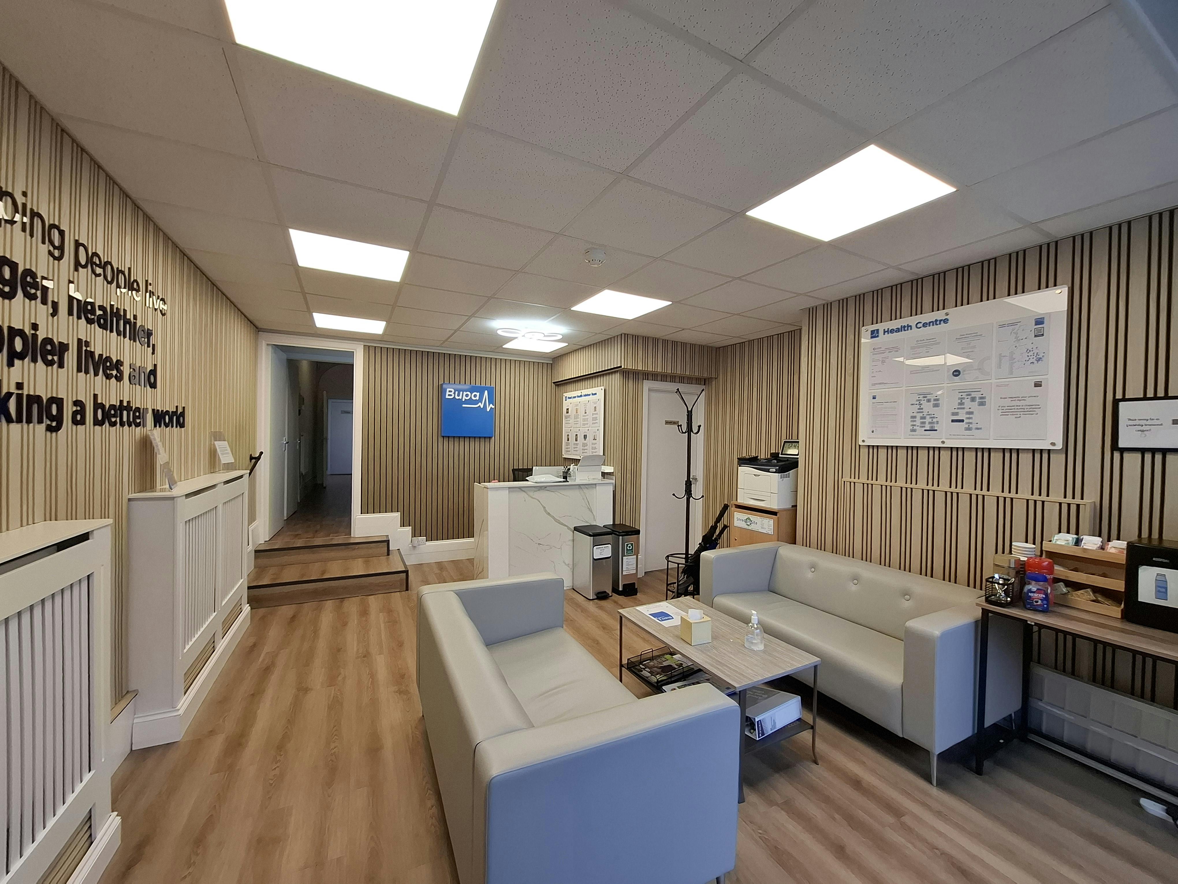 Office in Worcester - photo 3