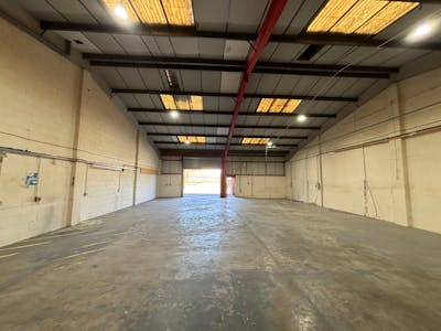 Unit 43, Llantarnam Industrial Park, Cwmbran, Industrial To Let - IMG_8137.jpeg