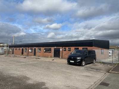 Unit 59-63, Newcastle-under-Lyme, Industrial / Industrial/Logistics / Trade Counter To Let - IMG_1202.JPG