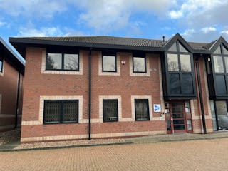 Unit 2 Chiltern Court, Chesham, Offices To Let / For Sale - IMG_0044.JPG