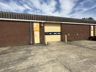 28 Woolmer Trading Estate, Bordon, Industrial / Warehouse To Let - IMG_6768.jpeg