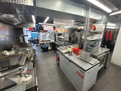 179 School Lane, Manchester, Restaurant / Cafe / Takeaway Lease Assignment / For Sale - 20230503_134433.jpg