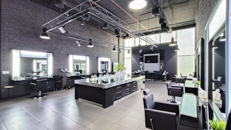 Segaya Plaza Retail for Saloon, Segaya, Manama, Retail To Let - 6.jpg
