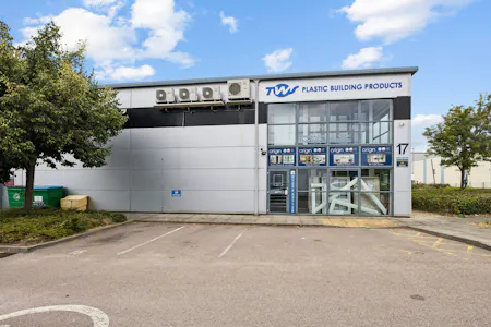 Unit 17, Aylesbury, Industrial / Trade Counter For Sale - 112514_17 Anglo Business Park(2).jpg