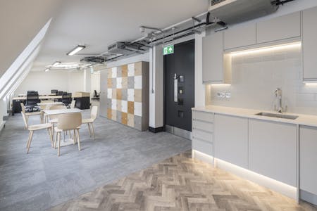 30 City Road, London, Office To Let - 5th floor break out