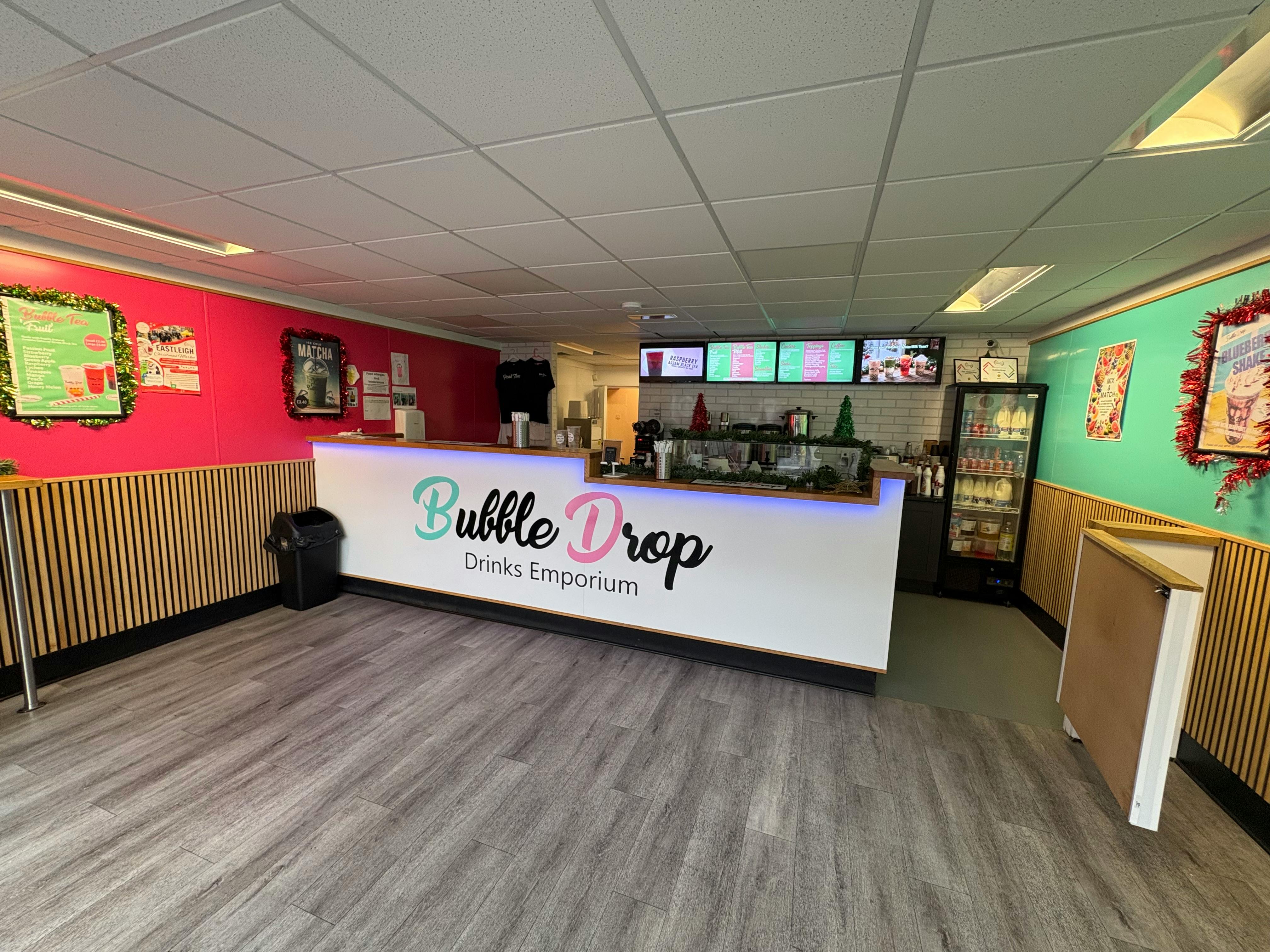 Retail/Shop in Eastleigh - photo 2