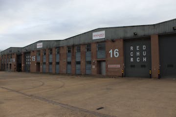 Unit 15 & 16, Mead Park Industrial Estate, Harlow, Industrial To Let - IMG_0606.JPG