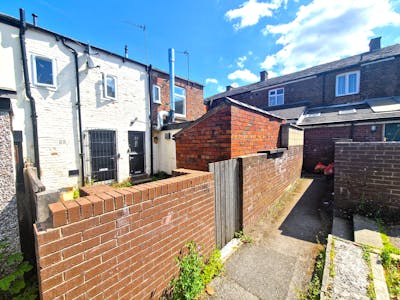 3 Derby Way, Stockport, Residential / Retail For Sale - 20240729_120937.jpg