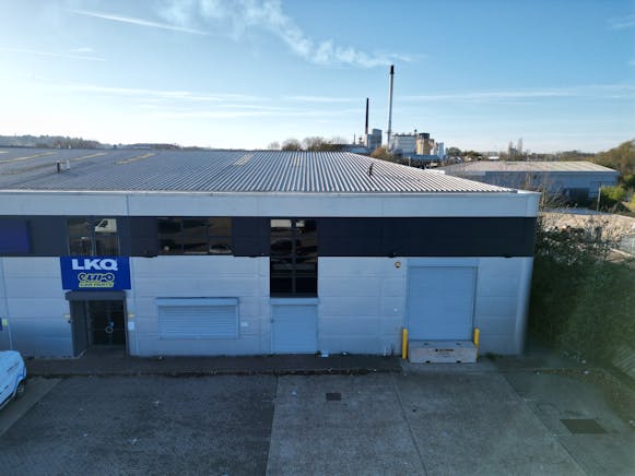 Unit 1 Ascent Park, Harlow, Industrial To Let - DJI_0724.JPG