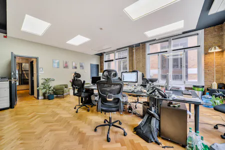 Unit 3, 4 Ravey Street, London, Office To Let / For Sale - 1471998-10-6a26c9b6d0293.jpg