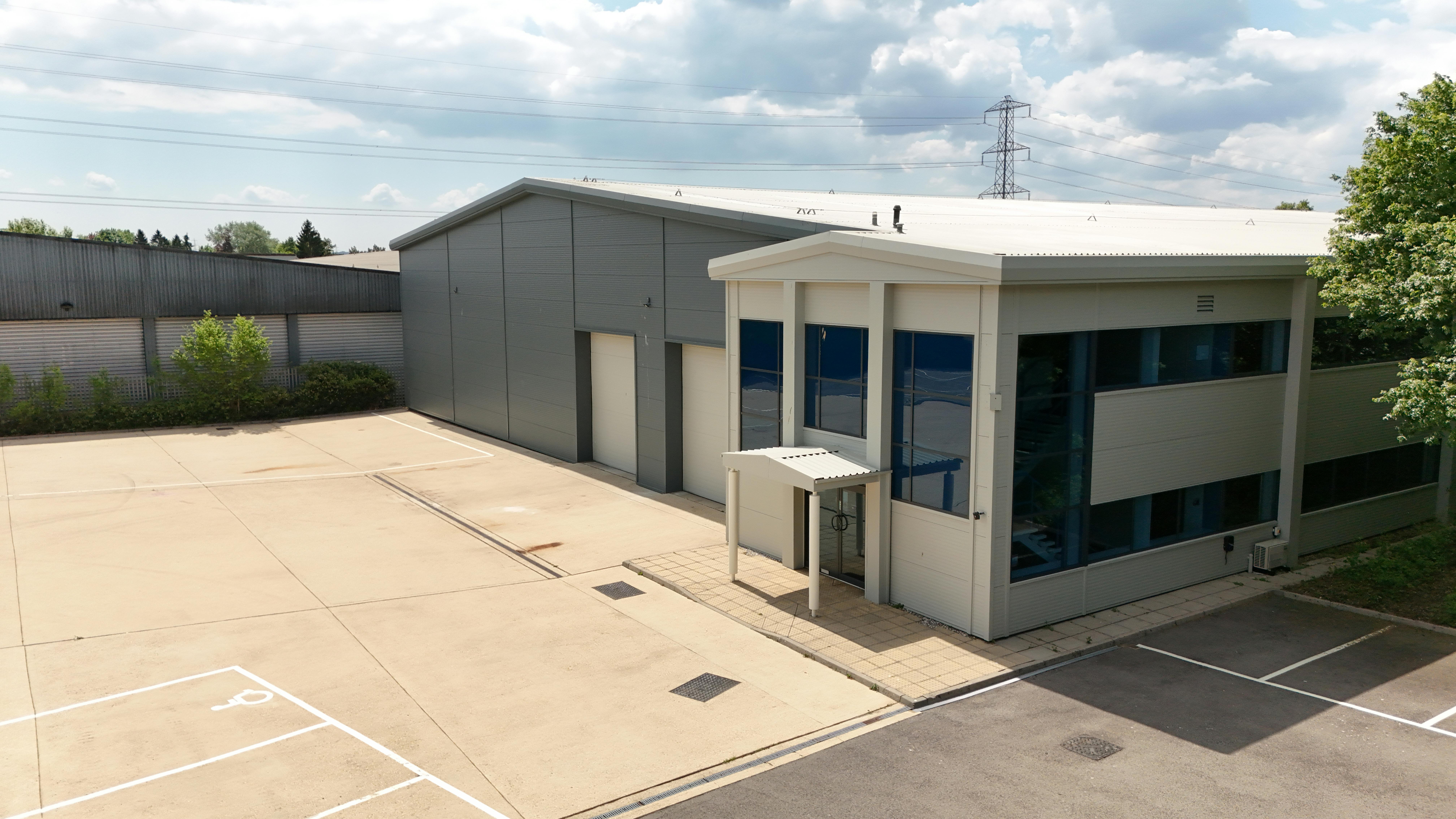 Industrial Unit in Southampton - photo 4