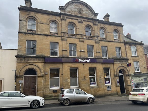 10 East Street, Ilminster, Retail To Let - IMG_2974 Front.JPG