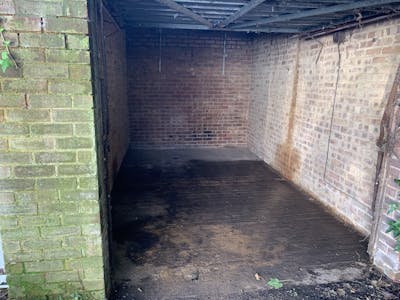 Garage 31, Tilia Close, Watford, Industrial / Warehouse For Sale - IMG_0166.jpeg