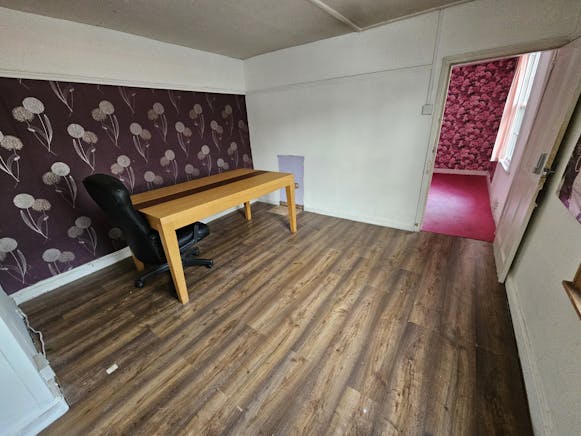 58 Oxford Street, Kidderminster, Retail To Let - Image 10