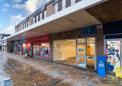 Former Althams, 16 Market Street, Darwen, Retail To Let - DSC03926Edit.jpg