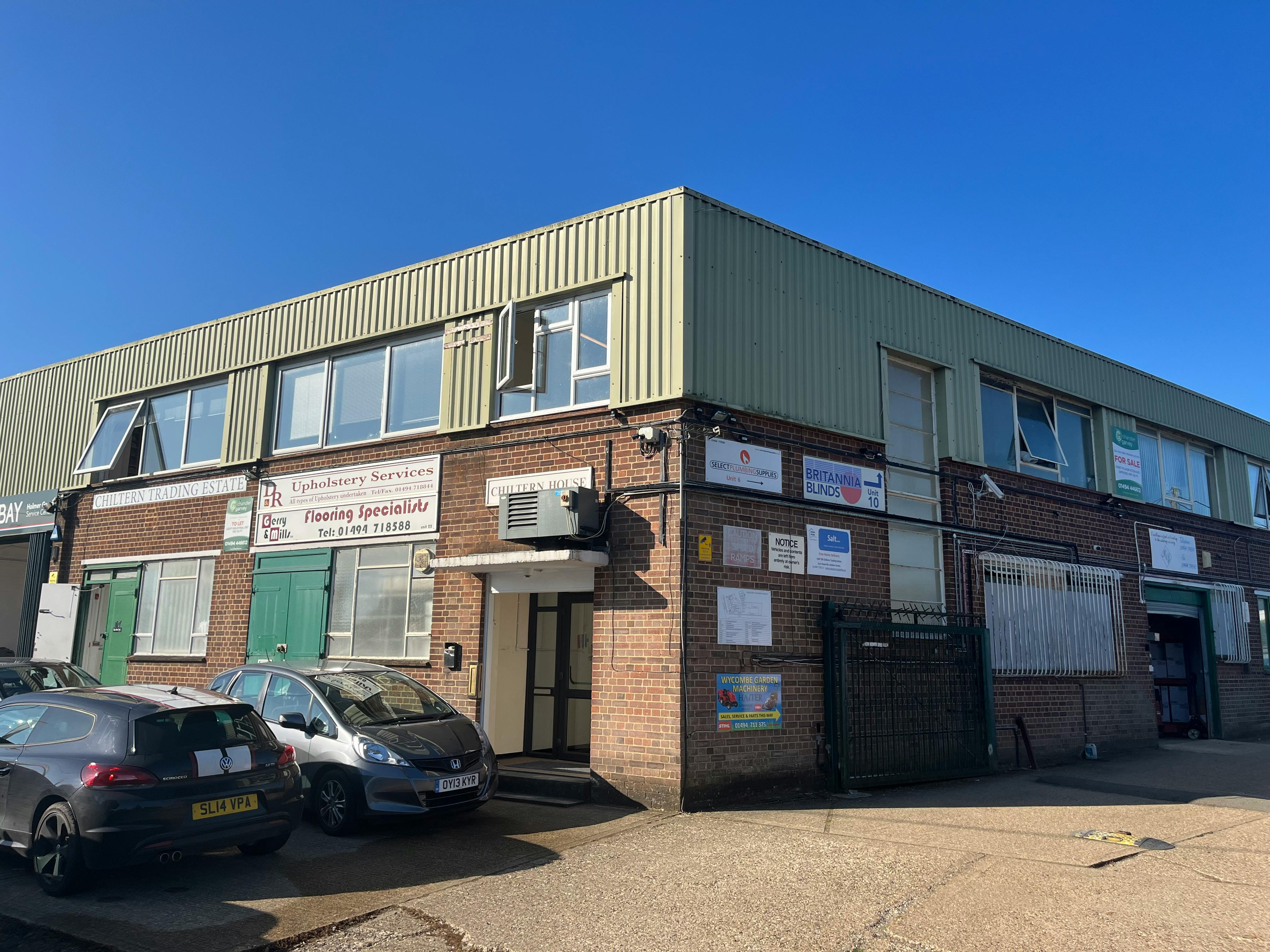 Unit 25a, Chiltern Trading Estate, High Wycombe, Other / Other / Retail / Offices For Sale - IMG_4075.JPG