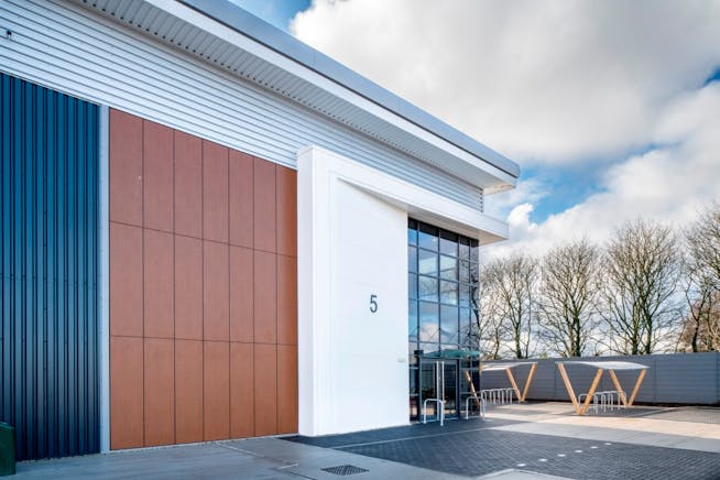 Radius Park, Basingstoke, Industrial To Let - RADIUS_5.jpg